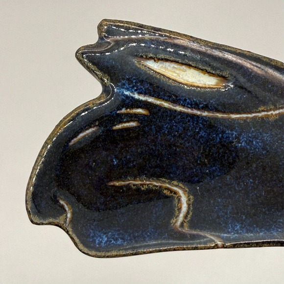 Handmade Ceramic Rabbit Pin Brooch Glazed - Picture 3 of 6